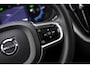 Volvo XC60 2.0 T6 Plug-in hybrid AWD Plus Dark | Long Range | Adaptieve Cruise Control | Panoramadak | Sportstoelen | Keyless Entry |