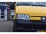 Peugeot Boxer 350M 2.2 HDI 147dkm Bakwagen met electrische klep Nwe APK