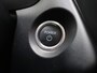 Toyota Corolla Cross Hybrid 140 Style + Premium Pack II | 10 Jaar Garantie! | Stoelverwarming | Apple Carplay & Android Auto | Panoramadak |
