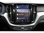 Volvo XC60 T6 Automaat AWD Core Bright | Adaptieve Cruise Control | Pilot Assist | Panoramisch schuif-/kanteldak | Elektrisch bedienbare voorstoelen | Geheugenfunctie voorstoelen | Stoelverwarming | Stuurwielverwarming | Pre-Conditionering