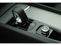 Volvo XC60 2.0 Recharge T6 AWD Plus Dark | Luchtvering | Trekhaak | H&K audio | 360cam | Pano | 21'' | Memory | Pilot Assist