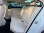 Volkswagen Passat 1.6 TDI Highline Business R | DSG | Panoramadak | Navi | Camera | Stoel & Stuurverwarming| Leder