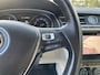 Volkswagen Passat 1.6 TDI Highline Business R | DSG | Panoramadak | Navi | Camera | Stoel & Stuurverwarming| Leder