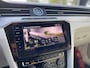 Volkswagen Passat 1.6 TDI Highline Business R | DSG | Panoramadak | Navi | Camera | Stoel & Stuurverwarming| Leder