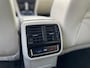 Volkswagen Passat 1.6 TDI Highline Business R | DSG | Panoramadak | Navi | Camera | Stoel & Stuurverwarming| Leder
