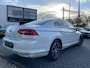 Volkswagen Passat 1.6 TDI Highline Business R | DSG | Panoramadak | Navi | Camera | Stoel & Stuurverwarming| Leder