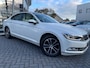Volkswagen Passat 1.6 TDI Highline Business R | DSG | Panoramadak | Navi | Camera | Stoel & Stuurverwarming| Leder