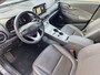 Hyundai Kona Electric EV Premium 64 kWh BTW | Climate control | Lederen bekleding | Navigatiesysteem | Stoelverkoeling/verwarming | Achteruitrijcamera |