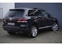 Volkswagen Touareg 4.2 V8 FSI 350pk 4x4, Automaat, Trekhaak