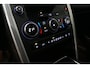 Land Rover Discovery Sport 2.0 Si4 4WD SE Luxury / Panoramadak / Achteruitrijcamera / Elektr. verstelbare voorstoelen / Meridian Surround Sound / Parkeerhulp 360 / Apple Carplay - Andriod Auto / Ambienteverlichting / Cruise Control / Black Optic / Lane Assist / Grootlicht Assistent / PDC / LED Koplampen / Regensensor / Trekhaak
