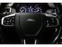 Land Rover Discovery Sport 2.0 Si4 4WD SE Luxury / Panoramadak / Achteruitrijcamera / Elektr. verstelbare voorstoelen / Meridian Surround Sound / Parkeerhulp 360 / Apple Carplay - Andriod Auto / Ambienteverlichting / Cruise Control / Black Optic / Lane Assist / Grootlicht Assistent / PDC / LED Koplampen / Regensensor / Trekhaak