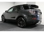 Land Rover Discovery Sport 2.0 Si4 4WD SE Luxury / Panoramadak / Achteruitrijcamera / Elektr. verstelbare voorstoelen / Meridian Surround Sound / Parkeerhulp 360 / Apple Carplay - Andriod Auto / Ambienteverlichting / Cruise Control / Black Optic / Lane Assist / Grootlicht Assistent / PDC / LED Koplampen / Regensensor / Trekhaak