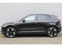 Volvo EX30 Single Motor Extended Range Ultra 69 kWh | Panoramadak | Power Seats Met Geheugen | 360° Parkeercamera | Park Pilot Assist | Keyless Entry | Premium audio by Harman Kardon | BLIS | Adaptieve Cruise Control | Pilot Assist | Extra Getint Glas | Onyx Black