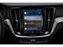 Volvo V60 2.0 B4 Plus Dark | Adaptive Cruise Control | Panoramadak | 19” | Camera | Apple Carplay | Memory Seats |