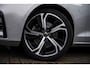 Volvo V60 2.0 B4 Plus Dark | Adaptive Cruise Control | Panoramadak | 19” | Camera | Apple Carplay | Memory Seats |