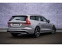 Volvo V60 2.0 B4 Plus Dark | Adaptive Cruise Control | Panoramadak | 19” | Camera | Apple Carplay | Memory Seats |