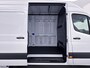 Mercedes-Benz eSprinter 320 L2H2 PRO RWD 81kWh | DC Laden 115KW | Trekhaak vaste kogel |