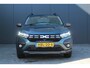 Dacia Sandero Stepway 1.0 TCe 110Pk Extreme | Navigatie | Draadloze Apple & Android Carplay | Parkeersensoren Voor & Achter | BlindSpot | Middenarmsteun | Camera | Hoogte verstelbare bestuurderstoel |