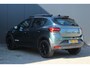 Dacia Sandero Stepway 1.0 TCe 110Pk Extreme | Navigatie | Draadloze Apple & Android Carplay | Parkeersensoren Voor & Achter | BlindSpot | Middenarmsteun | Camera | Hoogte verstelbare bestuurderstoel |