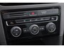 Volkswagen Golf Sportsvan 1.4 TSI Highline 125PK / 92kW DSG, NL Auto door ons geleverd en dealer onderhouden, wegklapbare trekhaak, executive pakket, adaptieve cruise control (acc), privacy glas, elektrisch verstel-, verwarm- en inklapbare buitenspiegels (spiegel pakket), navigatie, parkeersensoren voor en achter (pdc), park assist, diefstalalarm