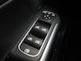 Mercedes-Benz GLA 250 e Luxury Line | Panoramadak | Trekhaak | Night |