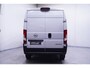 Opel Movano 2.2D 140 pk L2H2 Black&White Edition Navi Camera, 18" LMV, Treeplanken, Airco ECC, Nieuw, 3-Zits