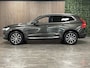 Volvo XC60 T6 AWD Recharge Inscription | Trekhaak | Head-Up Display | Stoelventilatie | Adaptieve Cruise Control | Stoelmassage | Stoel en Stuurwielverwarming | Parkeercamera | Pilot Assist | BLIS Dode Hoek Detectie | Voorstoelen Elektrisch geheugen | Nappa Lederen