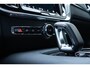 Volvo V60 T6 Recharge AWD Essential Edition | Long Range | Verwarmbare voorstoelen | Verwarmbaar stuurwiel | Verwarmbare achterbank | Google Infotainment | Parkeercamera | 19 inch Lichtmetalen velgen