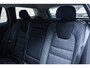 Volvo V60 T6 Recharge AWD Essential Edition | Long Range | Verwarmbare voorstoelen | Verwarmbaar stuurwiel | Verwarmbare achterbank | Google Infotainment | Parkeercamera | 19 inch Lichtmetalen velgen