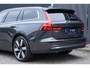 Volvo V60 T6 Recharge AWD Essential Edition | Long Range | Verwarmbare voorstoelen | Verwarmbaar stuurwiel | Verwarmbare achterbank | Google Infotainment | Parkeercamera | 19 inch Lichtmetalen velgen