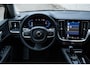 Volvo V60 T6 Recharge AWD Essential Edition | Long Range | Verwarmbare voorstoelen | Verwarmbaar stuurwiel | Verwarmbare achterbank | Google Infotainment | Parkeercamera | 19 inch Lichtmetalen velgen