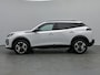 Peugeot 2008 SUV Allure Hybrid 136pk Automaat | Navigatie via Apple Carplay / Android Auto | Achteruitrijcamera | Stoelverwarming | Climate Control | Cruise Control | Parkeersensoren v+a | Armsteun | Digitaal instrumentenpaneel | DAB+ radio | Led koplampen | Donker getint glas | 17" lichtmetalen velgen |