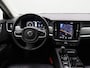 Volvo V90 2.0 T8 AWD Momentum Pro | Navigatie | Camera | Stoelverwarming | Lederen Bekleding | LED Verlichting |