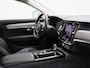 Volvo V90 2.0 T8 AWD Momentum Pro | Navigatie | Camera | Stoelverwarming | Lederen Bekleding | LED Verlichting |