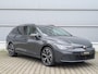Volkswagen Golf Variant 1.0 eTSI 110pk DSG Life Business | Trekhaak Afneembaar | Getint Glas | 17" Velgen