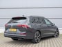Volkswagen Golf Variant 1.0 eTSI 110pk DSG Life Business | Trekhaak Afneembaar | Getint Glas | 17" Velgen