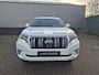 Toyota Land Cruiser 2.8 D-4D-F Professional Window Van