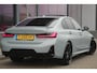 BMW 3-Serie 320i M-Sport | Schuifdak | 20'' Styling 795M | El Trekhaak