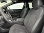 Volkswagen ID.7 77 kWh Elektromotor 286 1AT Pro Business | Achterbank in ongelijke delen neerklapbaar incl. middenarmsteun en doorlaadmogelijkheid | Achterlichten LED, luxe uitgevoerd incl. dynamische knipperlichten | Afstandscontrolesysteem (Front Assist), met voetgangers- en fietsersherkenning