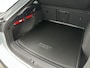 Volkswagen ID.7 77 kWh Elektromotor 286 1AT Pro Business | Achterbank in ongelijke delen neerklapbaar incl. middenarmsteun en doorlaadmogelijkheid | Achterlichten LED, luxe uitgevoerd incl. dynamische knipperlichten | Afstandscontrolesysteem (Front Assist), met voetgangers- en fietsersherkenning