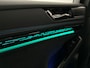 Volkswagen ID.7 77 kWh Elektromotor 286 1AT Pro Business | Achterbank in ongelijke delen neerklapbaar incl. middenarmsteun en doorlaadmogelijkheid | Achterlichten LED, luxe uitgevoerd incl. dynamische knipperlichten | Afstandscontrolesysteem (Front Assist), met voetgangers- en fietsersherkenning