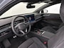 Volkswagen ID.7 77 kWh Elektromotor 286 1AT Pro Business | Achterbank in ongelijke delen neerklapbaar incl. middenarmsteun en doorlaadmogelijkheid | Achterlichten LED, luxe uitgevoerd incl. dynamische knipperlichten | Afstandscontrolesysteem (Front Assist), met voetgangers- en fietsersherkenning