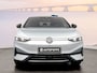 Volkswagen ID.7 77 kWh Elektromotor 286 1AT Pro Business | Achterbank in ongelijke delen neerklapbaar incl. middenarmsteun en doorlaadmogelijkheid | Achterlichten LED, luxe uitgevoerd incl. dynamische knipperlichten | Afstandscontrolesysteem (Front Assist), met voetgangers- en fietsersherkenning