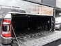 Dodge Ram 1500 5.7 V8 4x4 Crew Cab Night Edition | Pano-Dak | Groot Navi | Elektrisch Sidebars