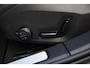 Volvo V60 2.0 B4 Plus Dark | Park Assist | Stuur- stoelverwarming | Pilot Assist | Elektrische- geheugenstoelen