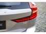 Volvo V60 2.0 B4 Plus Dark | Park Assist | Stuur- stoelverwarming | Pilot Assist | Elektrische- geheugenstoelen