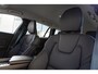 Volvo V60 2.0 B4 Plus Dark | Park Assist | Stuur- stoelverwarming | Pilot Assist | Elektrische- geheugenstoelen