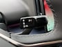 Volvo EX30 Single Motor Plus 51 kWh , Automaat , Adaptive Cruise , Stoelen+Stuur Verwarmd , BLIS , Google , Carplay , DAB , Camera , Harman/Kardon , Pilot Assist , Keyless , Draadloze oplader , Elek. Achterklep ,
