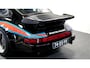 Porsche 911 930 3.5 Twin Turbo Coupé "Outlaw!" Volledig gerestaureerd en gereviseerd, MARTINI Racing livery, volledig xPell, UNIEK!!