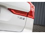 Volvo XC60 2.0 T8 Twin Engine AWD R-Design | Apple carplay | Trekhaak | Panorama | Adaptieve cruise |